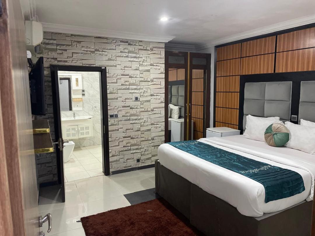 Brick Rock Hotel And Suites Port Harcourt Nigeria المظهر الخارجي الصورة